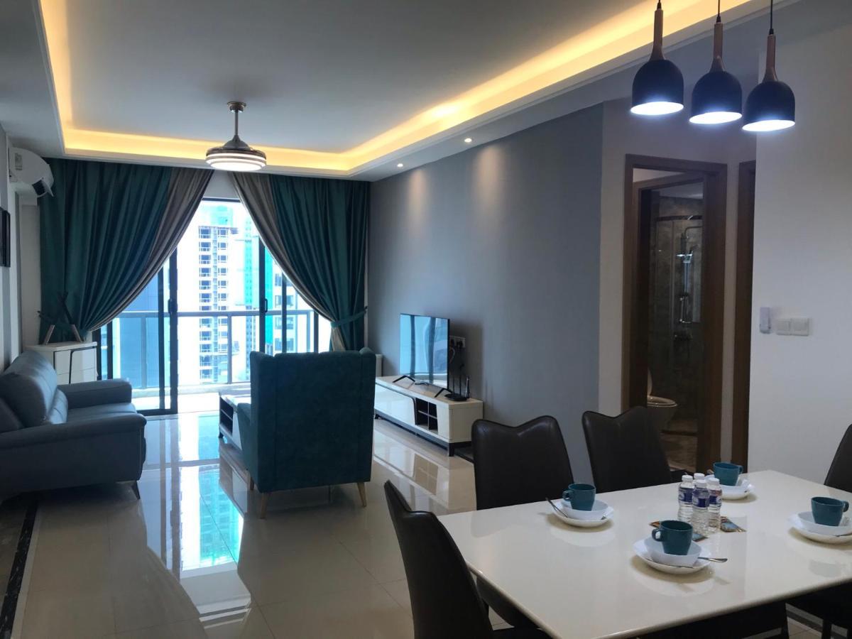 Pangsapuri Harzaf Homestay At R&f Princess Cove Johor Bahru