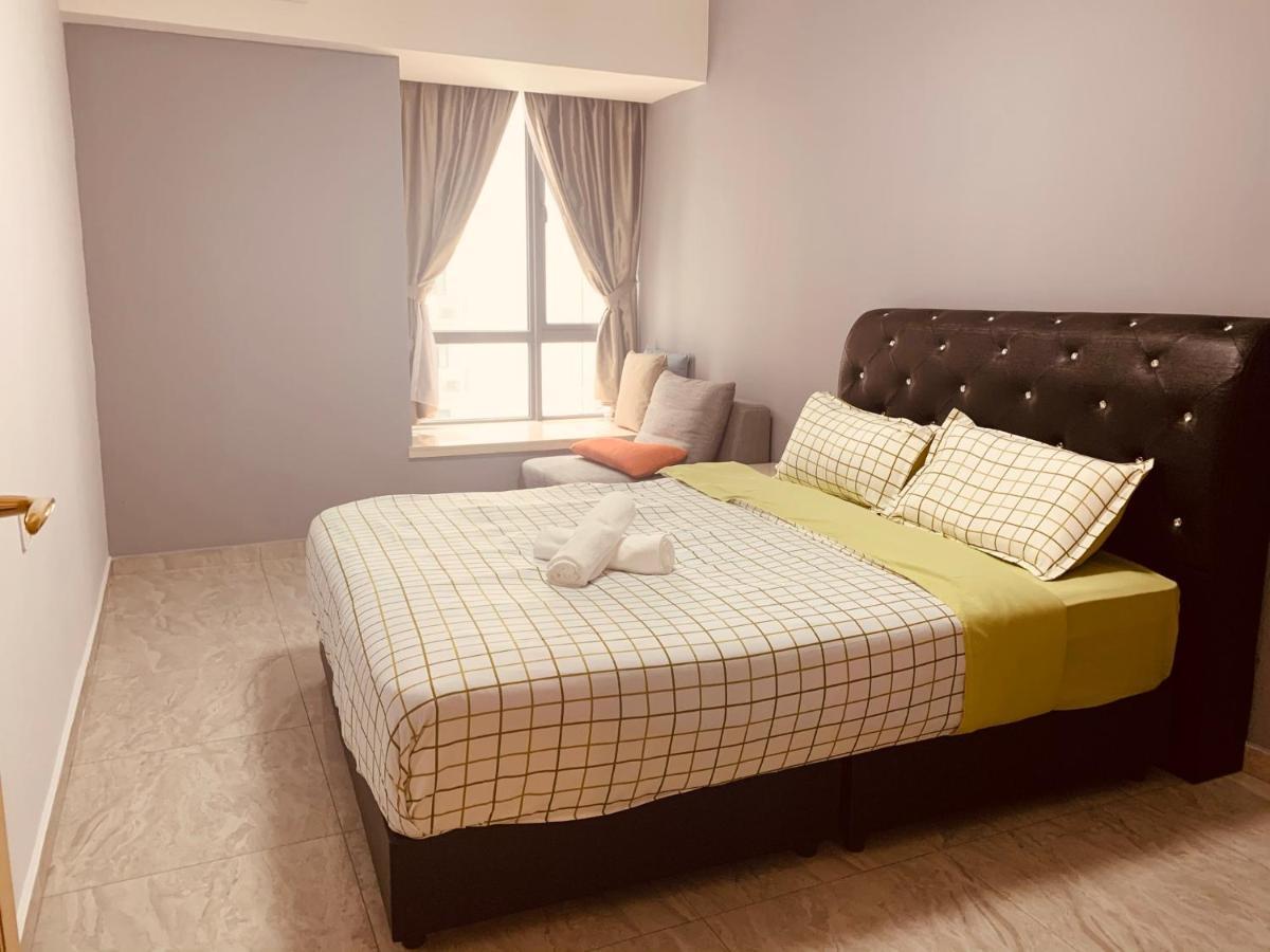 Harzaf Homestay At R&f Princess Cove Pangsapuri