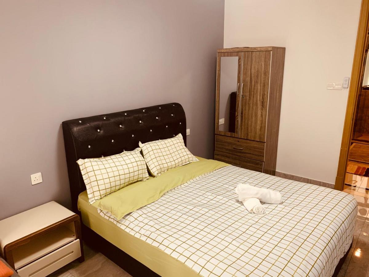 Harzaf Homestay At R&f Princess Cove Pangsapuri Johor Bahru